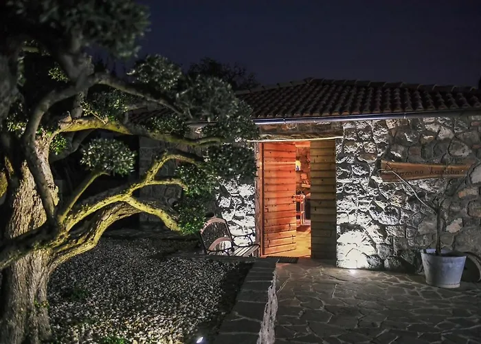 *****pool House With Beautiful Seaview,big Garden And Old Tavern*****