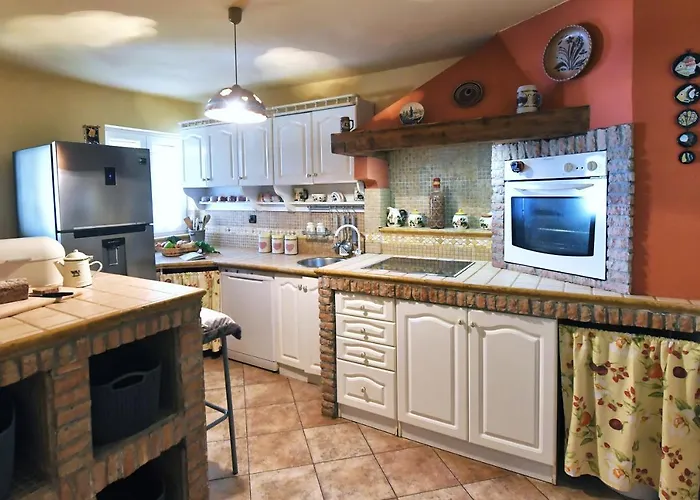 Villa *****pool House With Beautiful Seaview,big Garden And Old Tavern*****