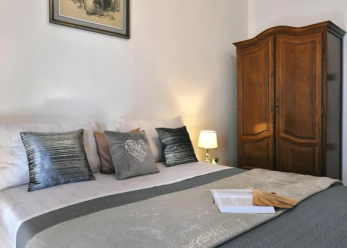Villa *****pool House With Beautiful Seaview,big Garden And Old Tavern***** Rijeka