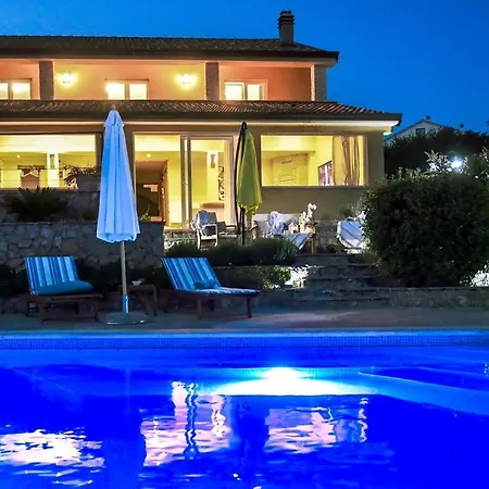 *****pool House With Beautiful Seaview,big Garden And Old Tavern***** Vilă