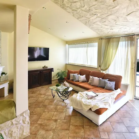 *****pool House With Beautiful Seaview,big Garden And Old Tavern***** *