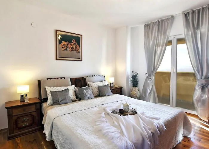 Villa *****pool House With Beautiful Seaview,big Garden And Old Tavern***** Fiume