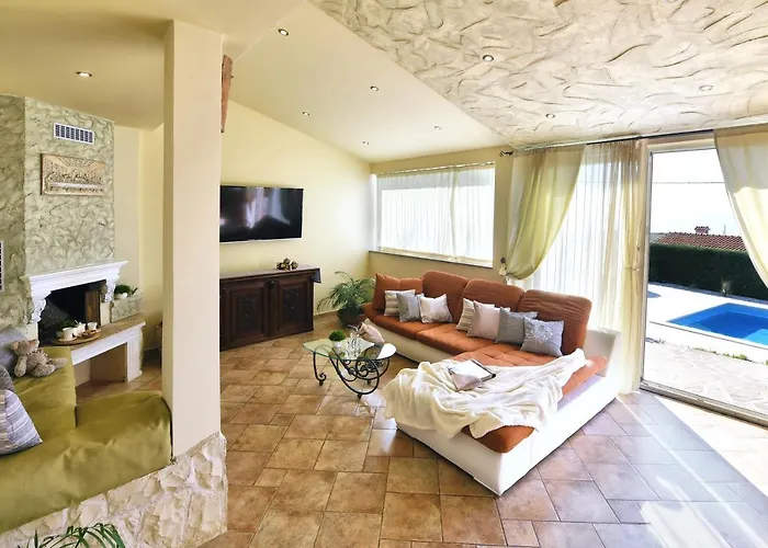 *****pool House With Beautiful Seaview,big Garden And Old Tavern***** *